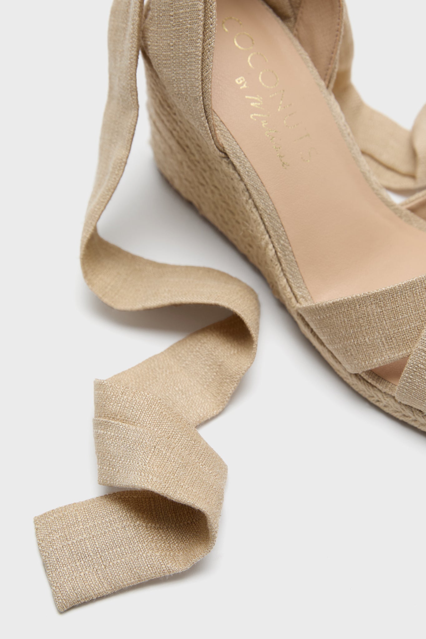 Natural Bonaire Wedges