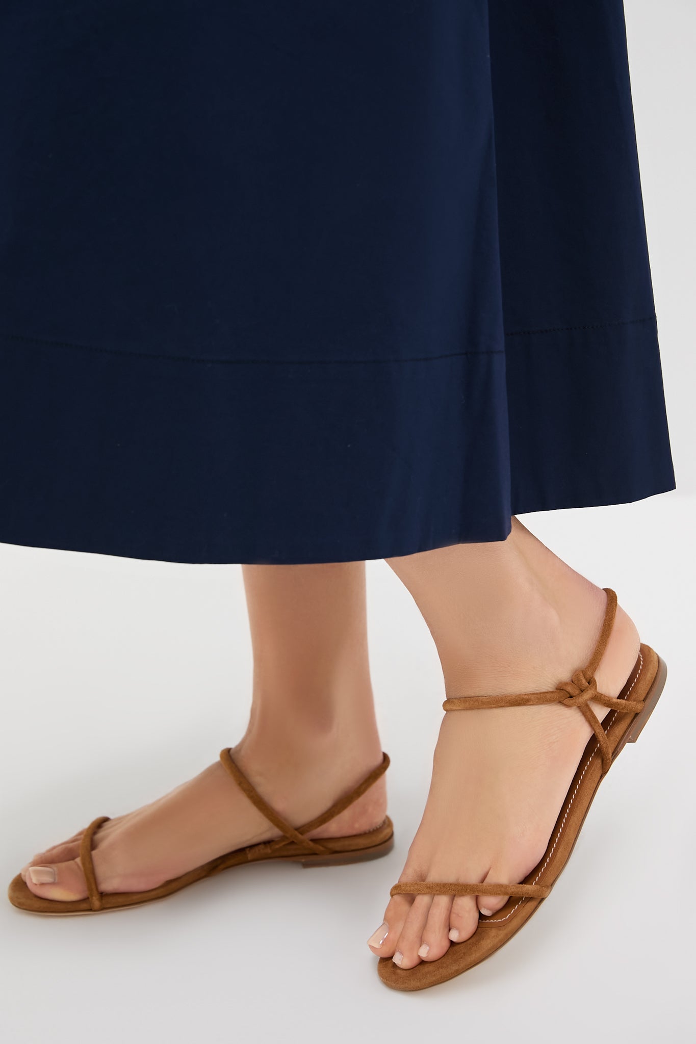 Tan Laurel Sandal
