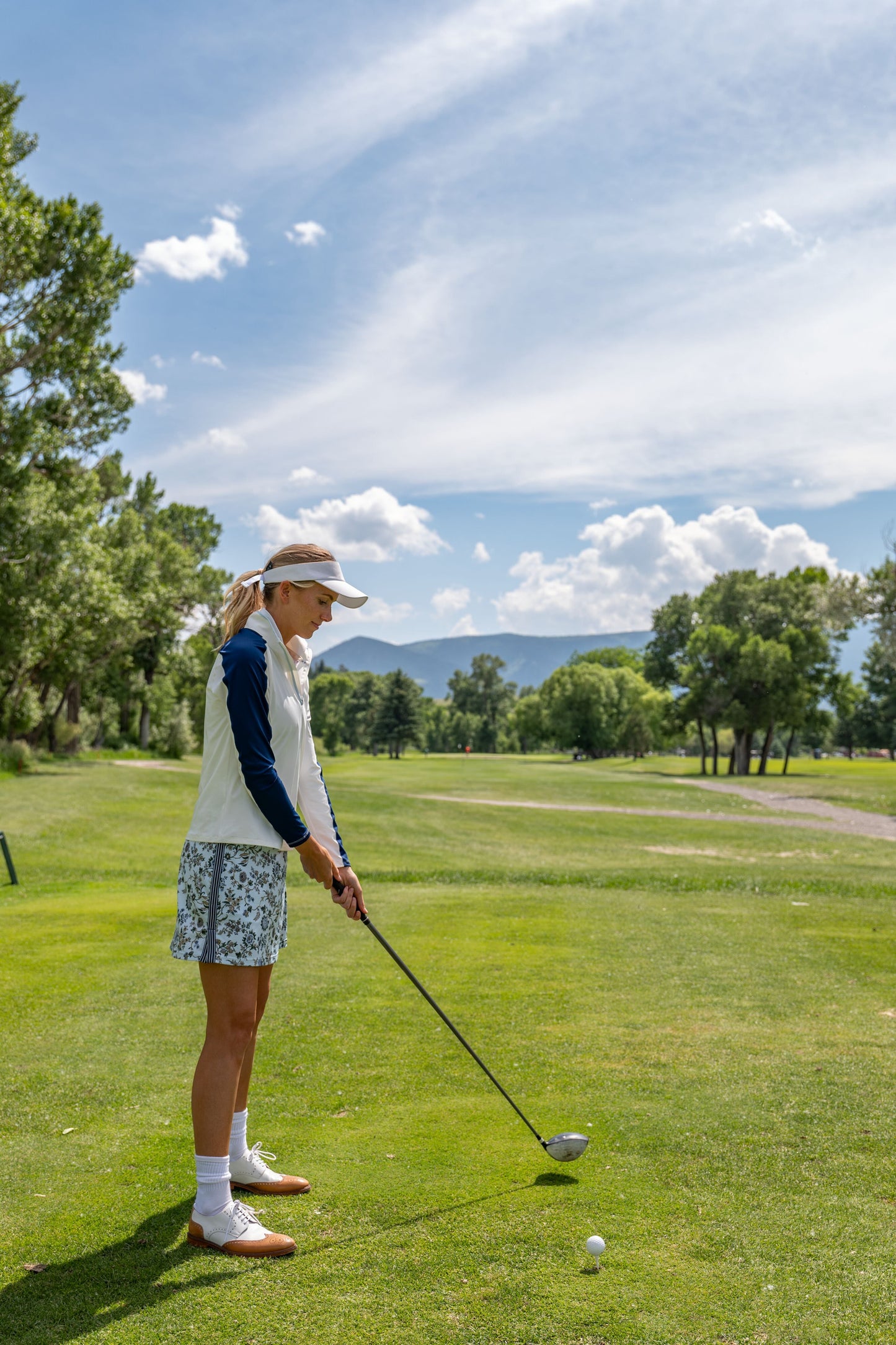 Light Blue Wildflower 16 Inch Karrie Golf Skirt