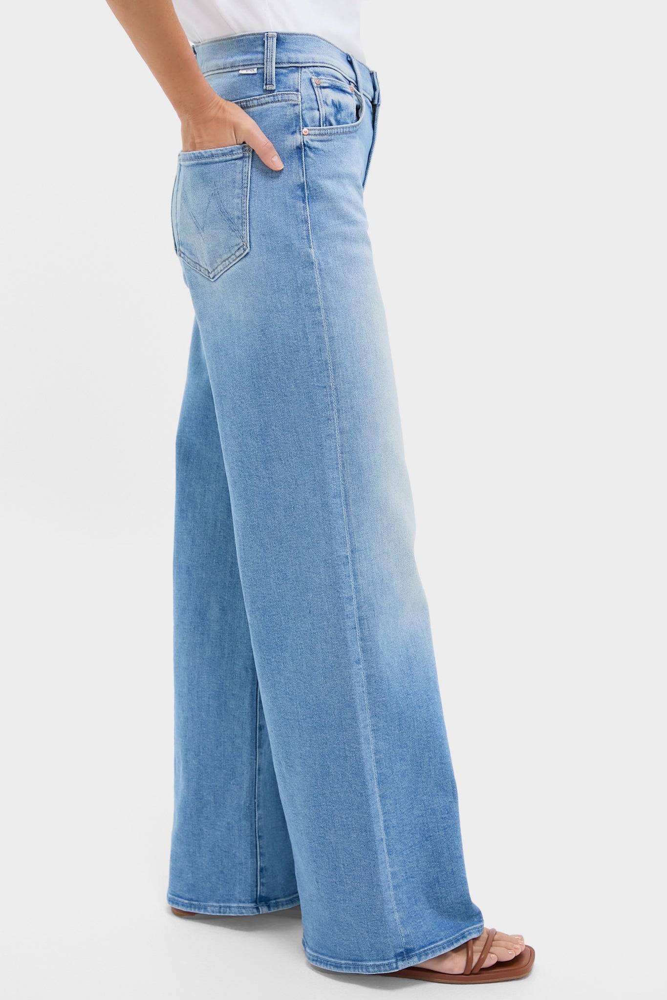 Can You Dig It? The Ditcher Roller Zip Sneak