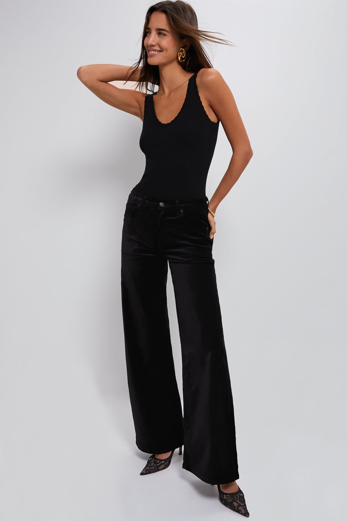 Black Scalloped Rib Heidi Knit Tank