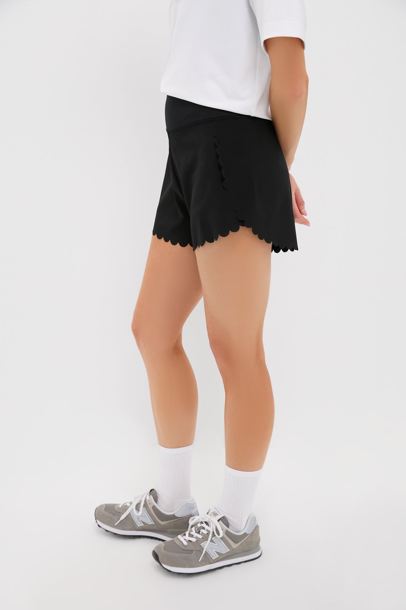 Black Scallop Marisa Short